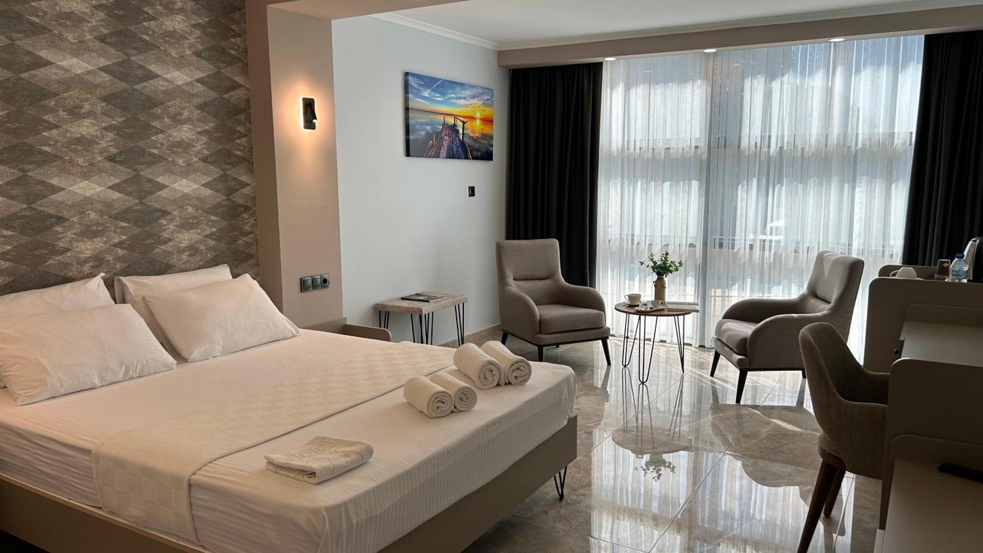 01 Nova Otel 디딤 외부 사진